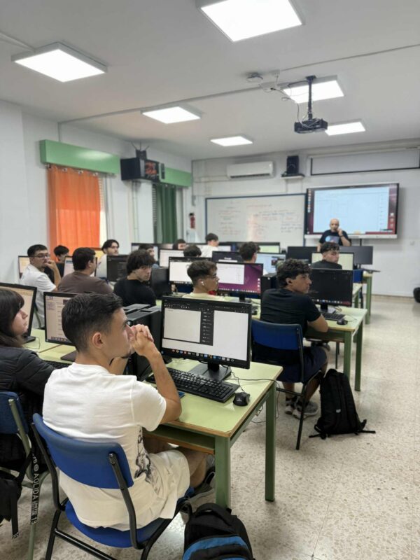 Projektijuht Mari-Liisi Erasmus+ kogemus: samm edasi rahvusvahelise koolikoostöö suunas